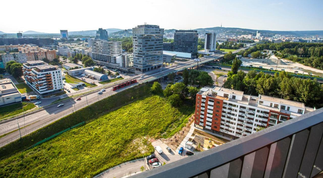 Air-Conditioned City View Apartment 24H Check-In Bratislava Exterior foto